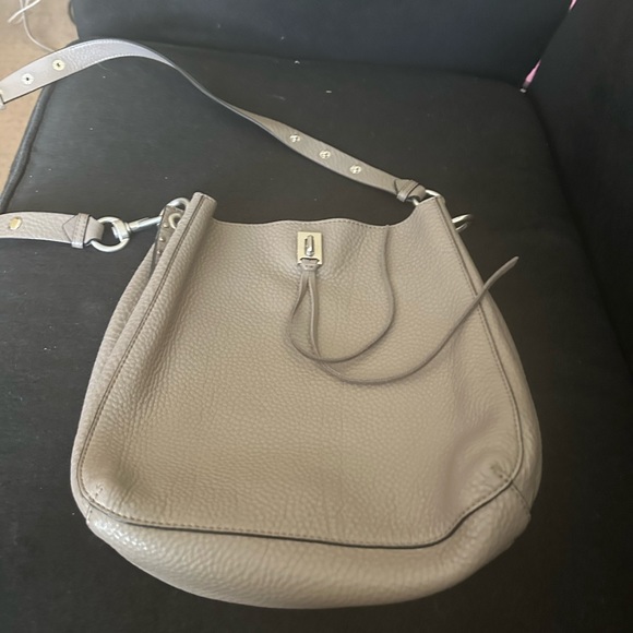 fabulous leather bag with two big compartments - Picture 2 of 7